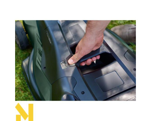 Газонокосарка електрична Bosch UniversalRotak 650