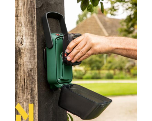 Насос занурювальний акумуляторний Bosch GardenPump 18V-2000