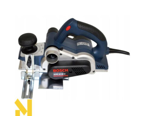 Рубанок електричний Bosch GHO 40-82 C у валізі
