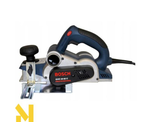 Рубанок електричний Bosch GHO 40-82 C у валізі