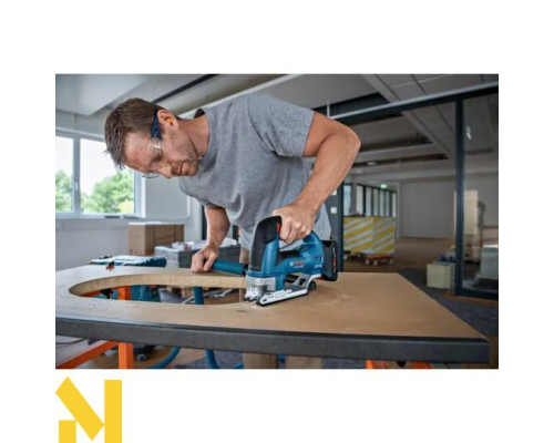 Лобзик акумуляторний Bosch Professional GST 18V-155 BC (без АКБ та ЗП)