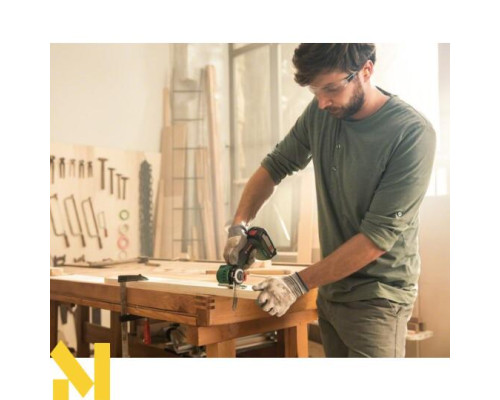 Міні-пила акумуляторна Bosch AdvancedCut 18