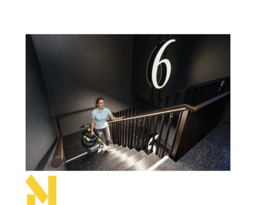 Пилосос миючий Karcher Puzzi 8/1 Adv