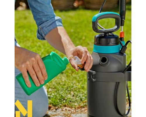 Обприскувач акумуляторний Gardena Comfort EasyPump 5 л