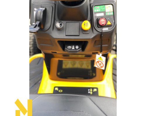 Садовий трактор бензиновий Cub Cadet XT2 PS107