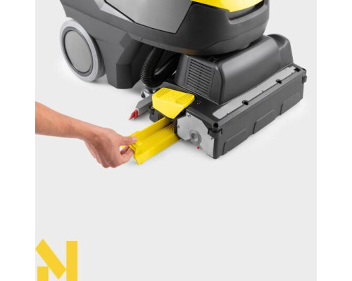 Машина підлогомийна акумуляторна Karcher BR 35/12 C Bp Pack