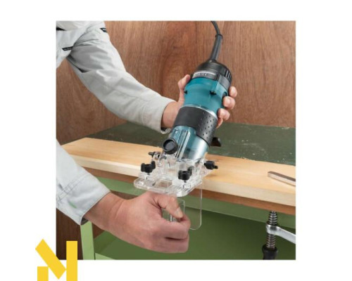 Фрезер Makita 3712