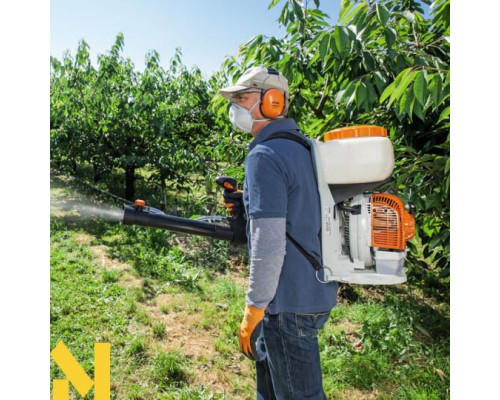 Мотообприскувач Stihl SR 200