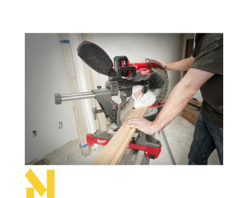 Пила торцювальна акумуляторна Milwaukee M18 FMS305-121