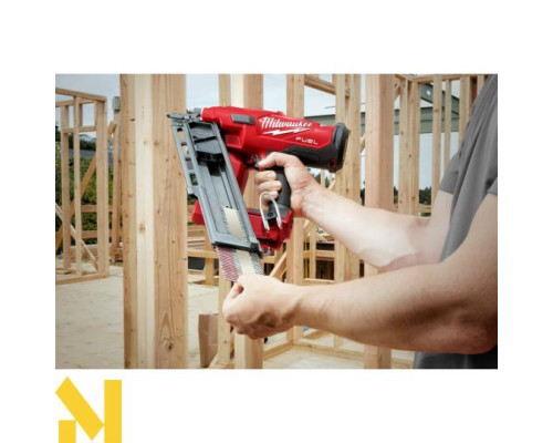 Цвяхозабивач акумуляторний Milwaukee M18 FFN-502C