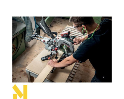 Пила торцювальна акумуляторна Metabo KGS 18 LTX BL 254 (614254810)