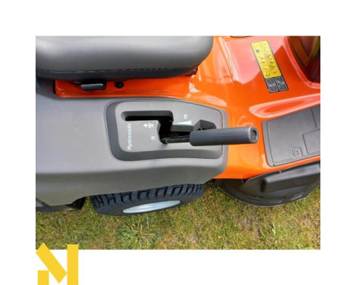 Садовий трактор бензиновий Husqvarna TC 138L