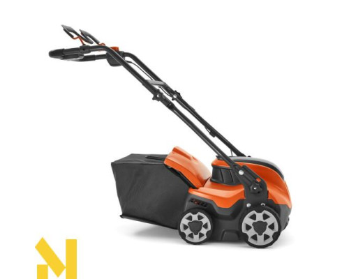 Аератор акумуляторний Husqvarna S 138i (два вали + травозбірник)(без АКБ та ЗП)