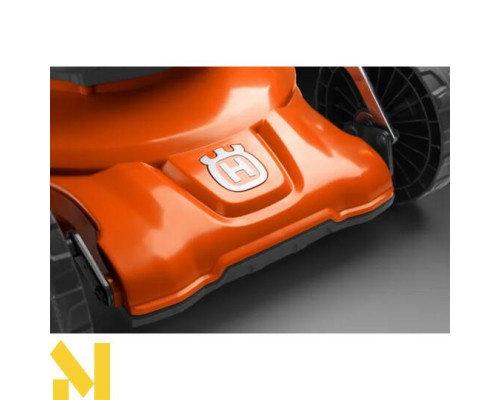 Газонокосарка бензинова Husqvarna LC 140P