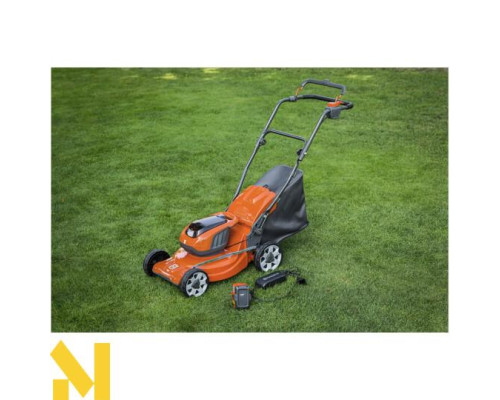 Газонокосарка акумуляторна Husqvarna LC 137i КІТ (40-C80 + 40-B140)