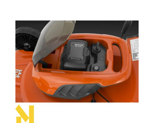 Газонокосарка акумуляторна Husqvarna LC 142i КІТ