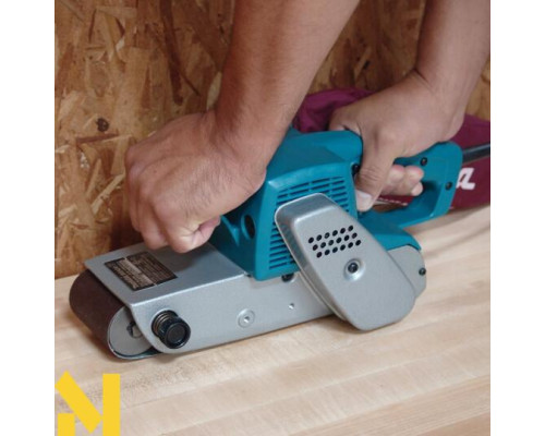 Шліфмашина стрічкова Makita 9924DB
