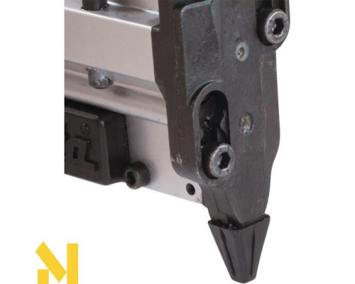Цвяхозабивач пневматичний Makita AF353