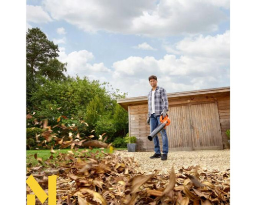 Повітродувка садова акумуляторна Black&Decker BCBL200L