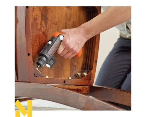 Акумуляторна викрутка Black&Decker BDCSFL20C