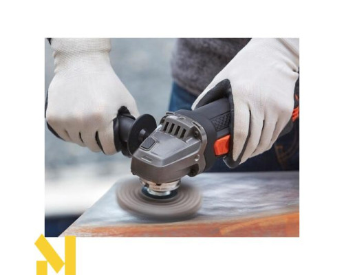 Болгарка (кутова шліфмашина) Black&Decker BEG220