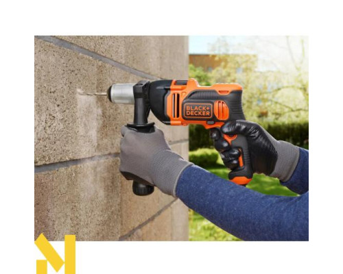 Дриль ударний Black&Decker BEH850