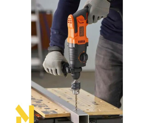 Перфоратор Black&Decker BEHS01