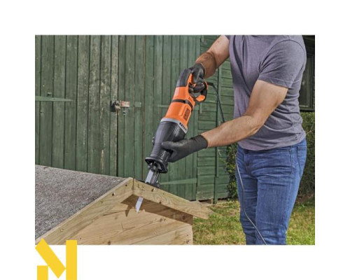 Пила шабельна Black&Decker BES301K