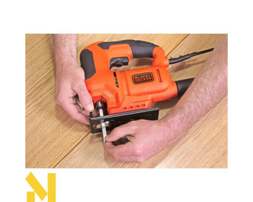 Лобзик електричний Black&Decker BES603