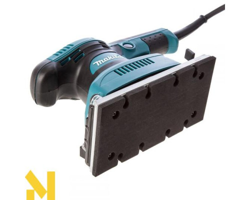 Шліфмашина вібраційна Makita BO3710