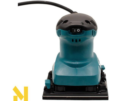 Шліфмашина вібраційна Makita BO4557