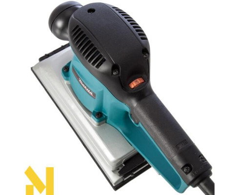 Шліфмашина вібраційна Makita BO4900V