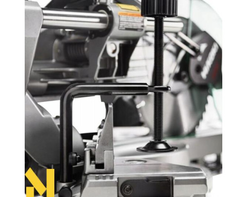 Пила торцювальна 216 мм Hitachi C8FSHG