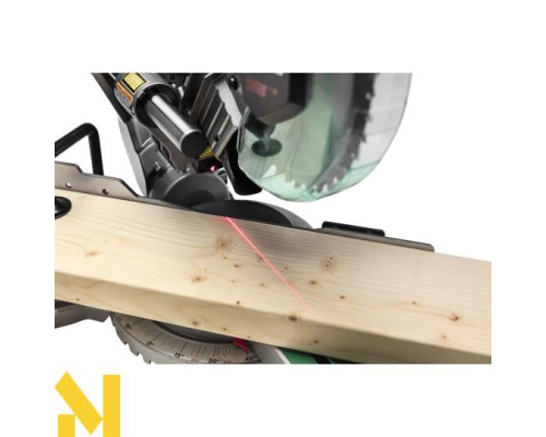 Пила торцювальна 216 мм Hitachi C8FSHG