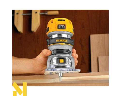 Фрезер DeWalt D26204K