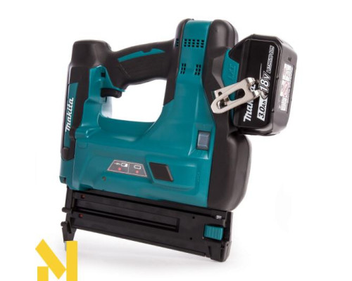 Цвяхозабивач акумуляторний Makita DBN500RFE