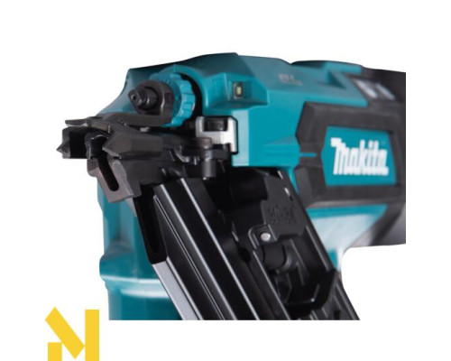 Цвяхозабивач акумуляторний Makita DBN900
