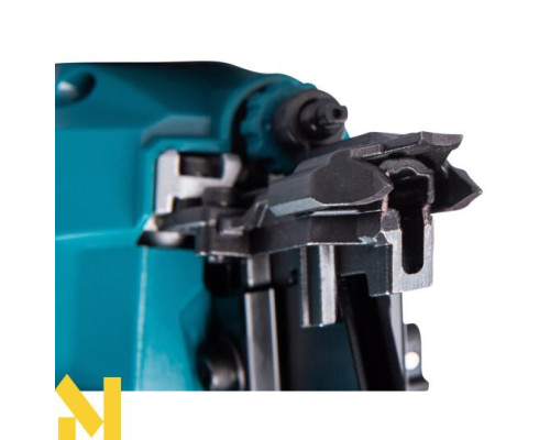 Цвяхозабивач акумуляторний Makita DBN901ZK (без АКБ та ЗП)