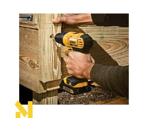 Дриль-шуруповерт DeWalt DCD771C2