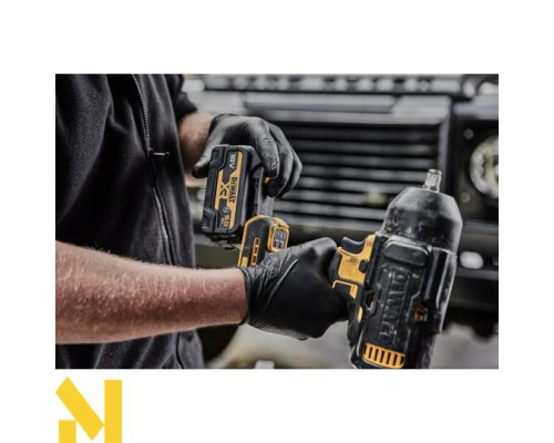 Гайковерт акумуляторний DeWALT DCF900P2G