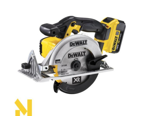 Набір з чотирьох інструментів DeWalt DCK453P3