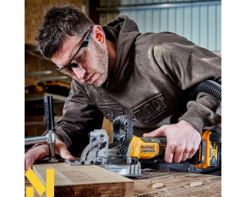 Фрезер акумуляторний безщітковий DeWALT DCW682NT (без АКБ та ЗП)