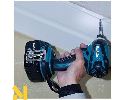 Акумуляторний шуруповерт ударний Makita DTD146Z