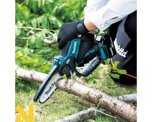 Міні-пила акумуляторна Makita DUC150SF