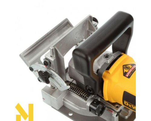 Фрезер ламельний DeWalt DW682K