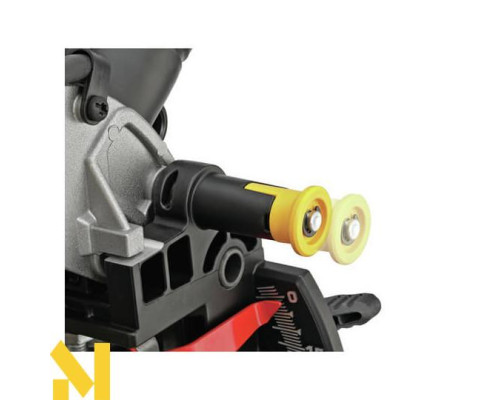 Пила торцювальна DeWALT DWS713