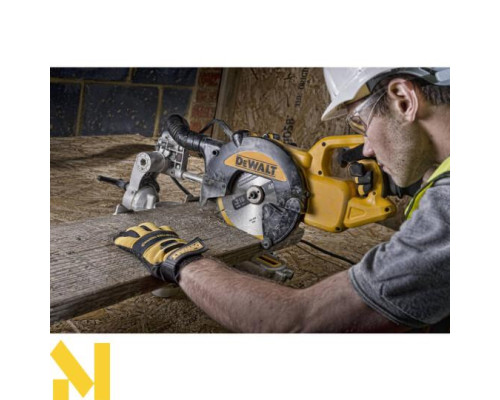 Пила торцювальна DeWalt DWS773