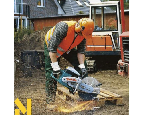 Бензоріз Makita EK7301WS