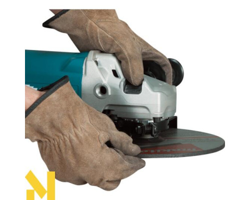 Болгарка (кутова шліфмашина) Makita GA9060