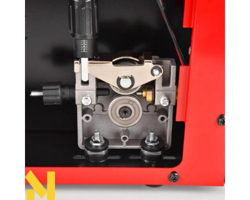 Зварювальний напівавтомат HECHT 1830